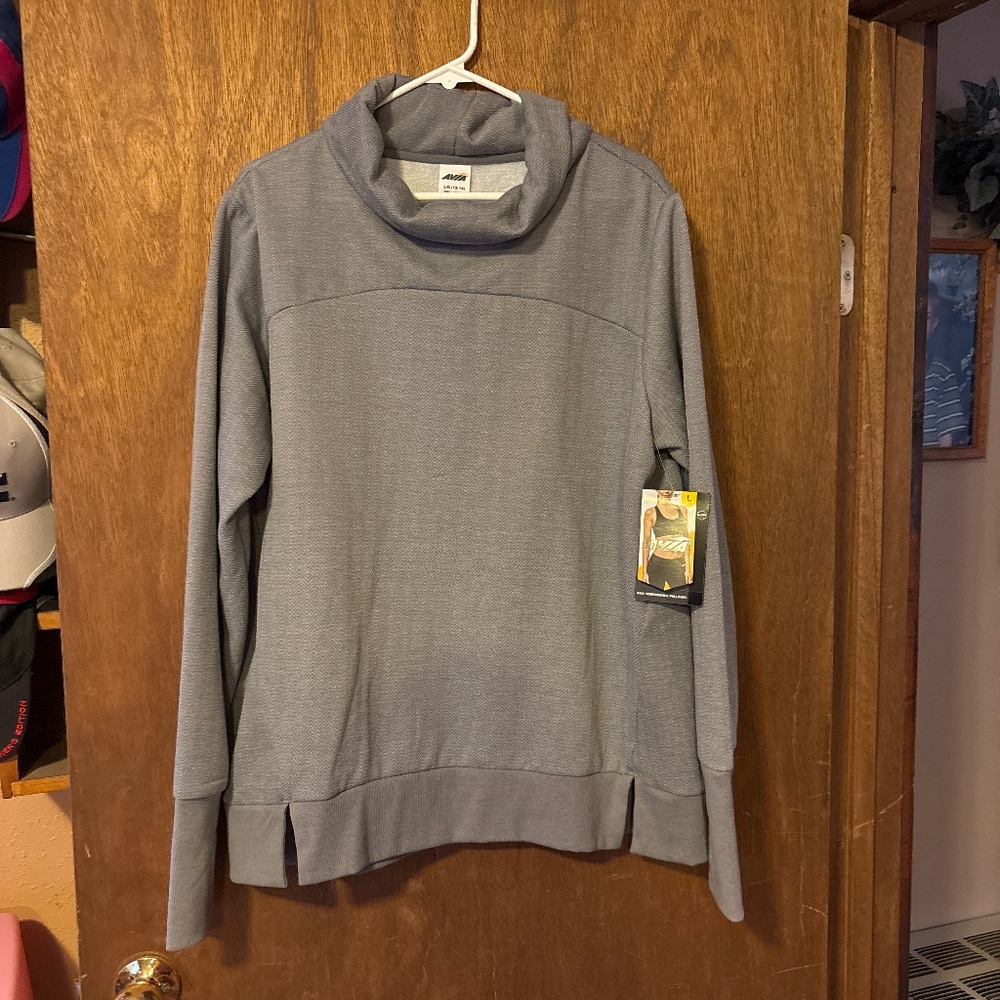 Avia sweatshirt